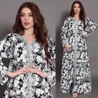 Dubai Luxury Islamic Clothing Puff Sleeve Women Muslim Dress Black and White Flores Printed Long Jalabiya Abaya Femme Musulman