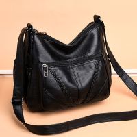 ✻ The new 2022 soft PiXiaoFang female of ladle inclined shoulder bag middle-aged single joker