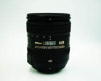 Nikon การผสมผสานระหว่างความคมชัดอันน่าทึ่ง ตัวกล้องสุดกะทัดรัด และระบบลดภาพสั่นไหวทำให้ AF-S DX NIKKOR 16-85 มม. f/3.5-5.6G ED VR เป็นเลนส์ที่ขาดไม่ได้สำหรับช่างภาพผู้หลงใหล DSLR รูปแบบ DX ช่วงการซูม 5.3 เท่าอเนกประสงค์จะเปิดโอกาสในโลกแห่งการถ่ายภาพให้กับ