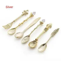 6pcs European style Court Tableware Set Royal Style Metal Carved Fruit Dessert Fork Vintage Coffee Spoon Table Party Decorative