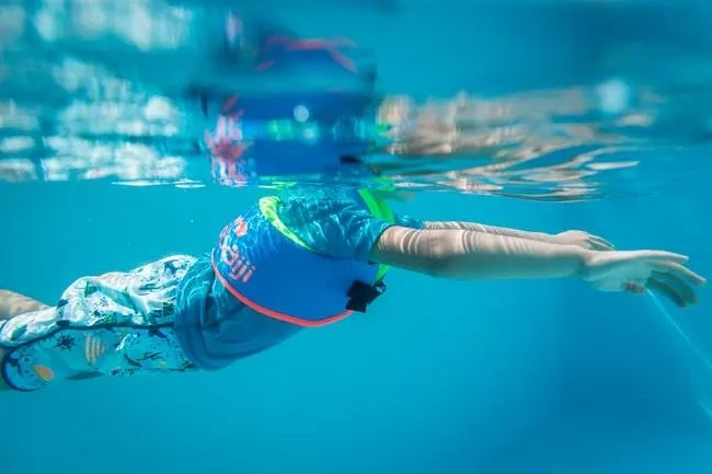 เสื้อฝึกว่ายน้ำรุ่น-swimvest-สำหรับเด็กน้ำหนักตัว-15-25-กก-และ-25-35กก-ดีไซน์แบบใหม่ช่วยลดความเสี่ยงที่เกิดจากการเสียดสีกับวงแขน