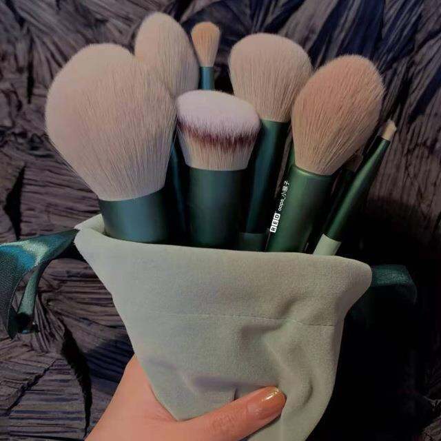 cw-13pcs-soft-fluffy-makeup-brushes-set-for-cosmetics-foundation-blush-powder-eyeshadow-kabuki-blending-brush-beauty-tool