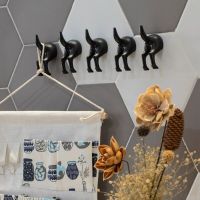 4Pcs Nordic Plastic Dog Tail Hooks Wall Mounted Coat Hat for KEY Hanger Decorati Picture Hangers Hooks