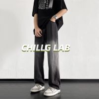 CHILLG LAB กางเกงขายาวผู้ชายถูพื้นขากว้างตรงหลวมเรียบง่ายสไตล์อเมริกันเรโทรไล่โทนสีกางเกงยีนส์ทรงหลวม