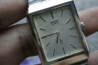 นาฬิกา Vintage มือสองญี่ปุ่น SEIKO 7830 5010 ระบบ QUARTZ ผู้ชาย ทรงสี่เหลี่ยม กรอบเงิน หน้าปัด 29มม. ตัวเรือนสแตนเลสใช้งานได้ปกติ สภาพดี ของแท้ ไม่กันน้ำ