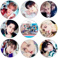 2022 Kpop Stray Kids Badge Brooch Pin Accessories For Clothes Backpack Decoration gift Fashion Brooches Pins