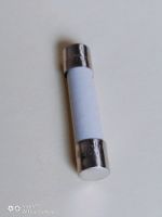 ฟิวส์เซรามิค สำหรับไมโครเวฟ  Slow BLow  Ceramic Fuse  3A/25V ขนาด  6x25 mm