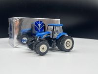 NEW Holland TG255ล้อแม็กรถแทรกเตอร์การเกษตรรุ่น ERTL 1:64 Scale Die Casting ของเล่นคอลเลกชันเครื่องประดับของที่ระลึก