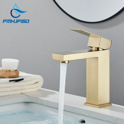 Stainless Steel Bathroom Basin Sink Faucet Hot Cold Mixer Washing Crane Deck Mounted Square Type Single Hole Sink Mixer Taps