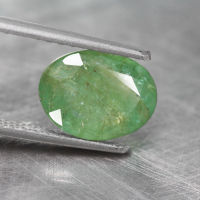 2.70 ct มรกต พลอยแท้ สีเขียว แซมเบีย ทรงไข่ (Green Emerald Zambia)