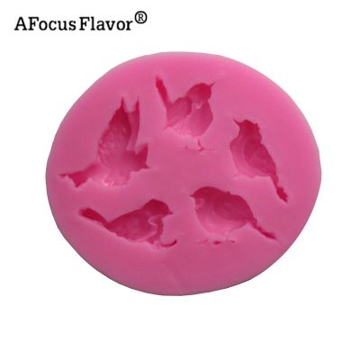 ；【‘； 1Pc 5 Lovely Variety Of Bird-Shaped Cake Fontaine Soap Soap Silicone Handmade Kitchen Decoration Tools