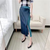 Pleated Skirt 2022 New Summer Two-color Stitching Pleated Skirt Slimming Split Fashion Joker