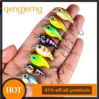 QENGJERNG2394 2pcs Wobblers crankbaits เหยื่อตกปลาขนาดเล็ก ตะขอสามชั้น การสั่นสะเทือน เหยื่อจมวิบ ร้อนแรงมาก รอกสปินเนอร์ เหยื่อล่อตกปลา อุปกรณ์ตกปลาสำหรับตกปลา