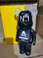 โมเดลการ์ตูนหมี400% หมีรุนแรง N1หมีบล็อคก่อสร้าง Bearbrick กล่องสีดำและสีขาว