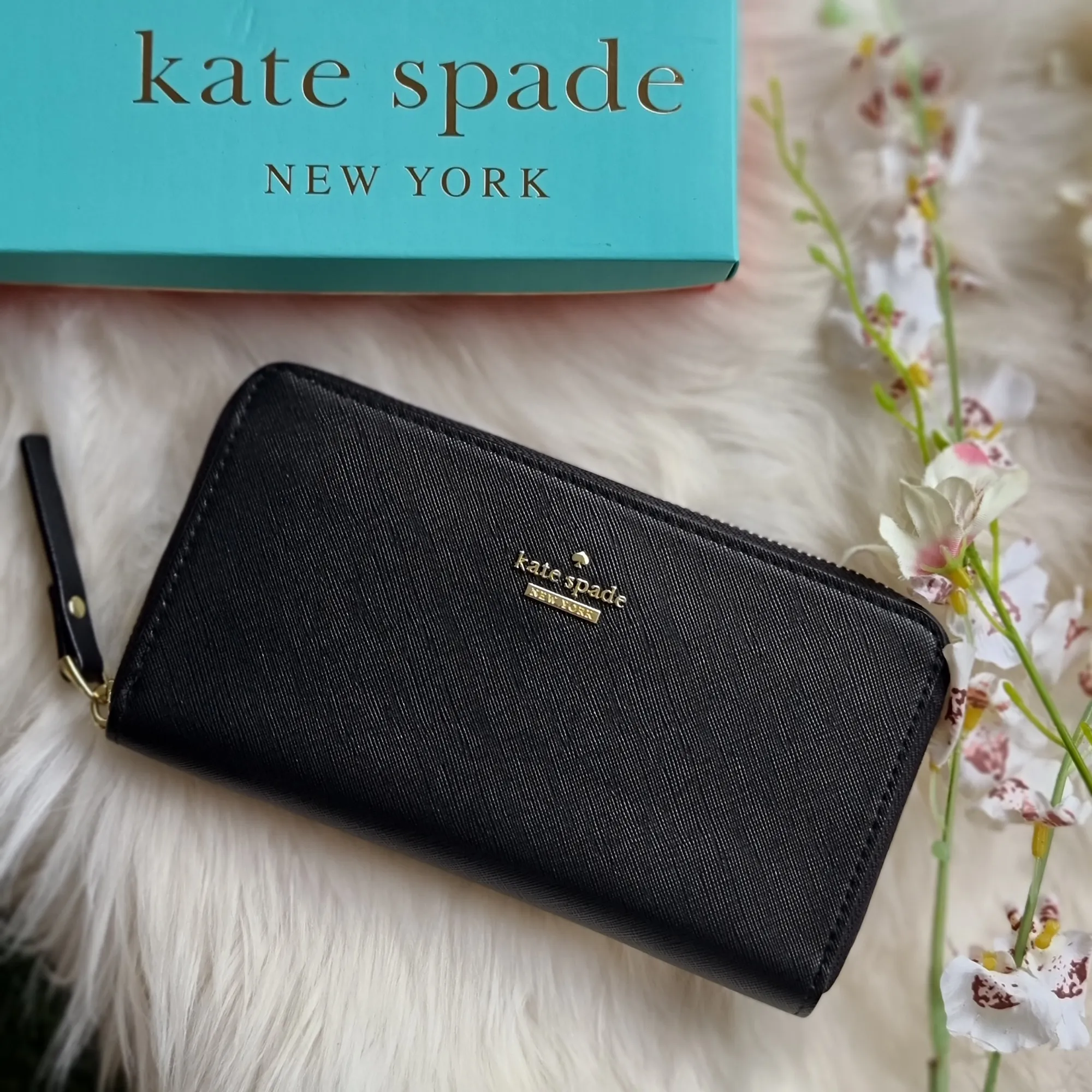 Guaranteed Authentic Kate Spade Saffiano Zip Around Leather Wallet - Black  | Lazada PH