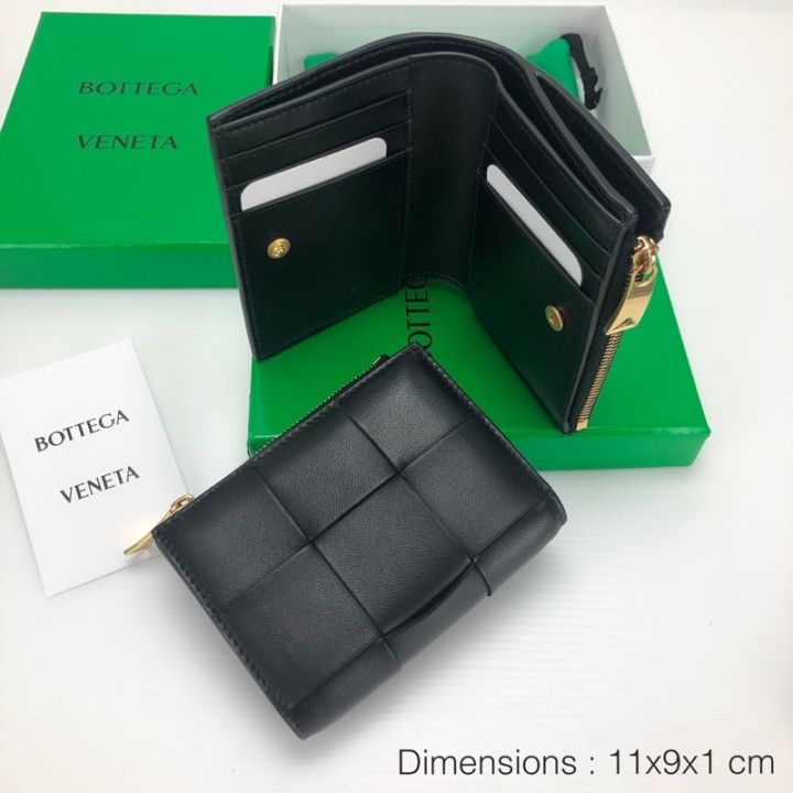 new-bottega-veneta-bi-fold-zip-wallet