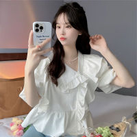 สีขาวเสื้อเชิ้ตเสื้อเบลาส์คอวีผู้หญิงแฟชั่นสไตล์เกาหลีใหม่ฤดูร้อนเรียบง่ายเสื้อปลายแขนบาน