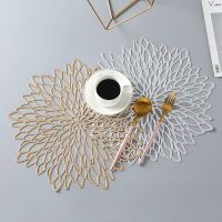 【CW】 Hibiscus flower bronzing placemat hollow insulated coaster bowl home decoration heat-resistant mat