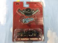 รถ1/64 77 Pontiac Firebird Smokey Bandit Movie Cares โลหะจริง Diecast โมเดลรถอัลลอย