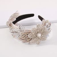 White Leaf Flower Headband Rhinestone Crystal Hair Band Beads Embroidery Headwear Leaves Headband Bridal Party Hair Accessories