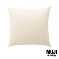 มูจิ หมอนผ้าฝ้ายรีไซเคิล - MUJI Reuse Cotton Cushion 55 x 59 cm (New Code)