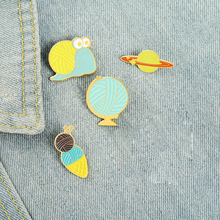 creative-trendy-cartoon-cute-animal-yarn-tools-oil-drop-brooch-pin-denim-bag-gift-men-women-fashion-jewelry-clothes-decoration