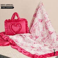 TandT - "HOLISTAY" TANDTxTULIP Printed Comforter ผ้าห่มนวม พิมพ์ลาย เย็บกดลาย หัวใจ ตกแต่ง รูดระบาย พร้อม กระเป๋า