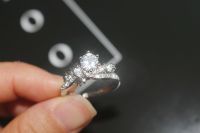 [COD] Japan and South Korea new wedding dress ribbon bowknot ring imitation Moissanite 1.0Ct diamond proposal opening gift