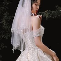 Wholesale Luxury Wedding Veil with Crystal Edge Short Two Layers White Ivory Tulle Bridal Veil 2023 Hair Accessories