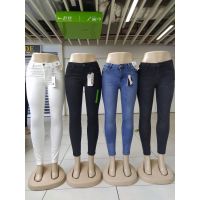 skinny Strechable jeans for ladies (ready stock)