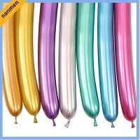 NANMEN 10pcs สีสัน ปาร์ตี้วันเกิด ตกแต่ง น้ำยาง ลูกโป่งยาววิเศษ ลูกบอลแบบจำลอง DIY Strip เมทัลลิก