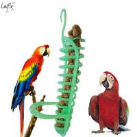 LAIFLE ที่แขวนข้าวกับข้าวโพดยืนสำหรับนกแก้ว Conure Macaw ขัดขวางของเล่นสัตว์เลี้ยงที่ให้อาหารนกอุปกรณ์หาอาหารส้อมผลไม้