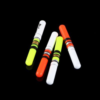 2 Pcs Light Sticks Green Red Work With CR322 Battery Operated LED Luminous Float Night Fishing Tackle Accessories