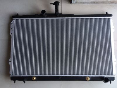 หม้อน้ำรถยนต์ รถฮุนได H1 A1 Radiator Hyundai H1 Starex H1A1 (สำหรับรู่นที่ใช้พัดลมติดจากเครื่อง 1 ตัว)