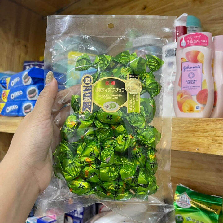 พร้อมส่ง🔥Tiramisu Chocolate JAPAN เคลือบด้วยไวท์ช็อกโกแลตทีรามิสุ