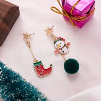 ；‘。、’ Asymmetrical Star Bear Irregular Plush Ball Drop Earrings For Women Christmas Fashion Cute Santa Clause Deer Earring Jewelry