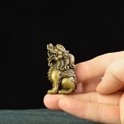 Antique Copper Chinese Mythical Beast Pixiu Miniature Figurines 1 pcs Ornaments Brass Lucky Animal Be safe Desktop Decorations