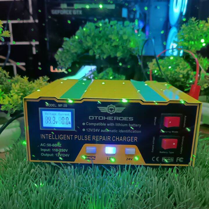 Cas Aki Mobil Motor 12/24Volt 4-105AH Charger Aki Ini Memiliki Layar