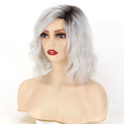 Hot Soft Healthy Mommy Wigs Black Roots Grey Curly Bob ผมสั้นสังเคราะห์ Wavy Wigs คอสเพลย์ปาร์ตี้ Wigs หลวม Wave Curly Wigs