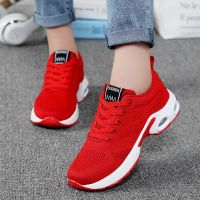 New Womens Running Shoes Summer Sneakers Women Breathable Mesh Outdoor Athletic Fly Weave Sport Shoes Light Sneaker high sole