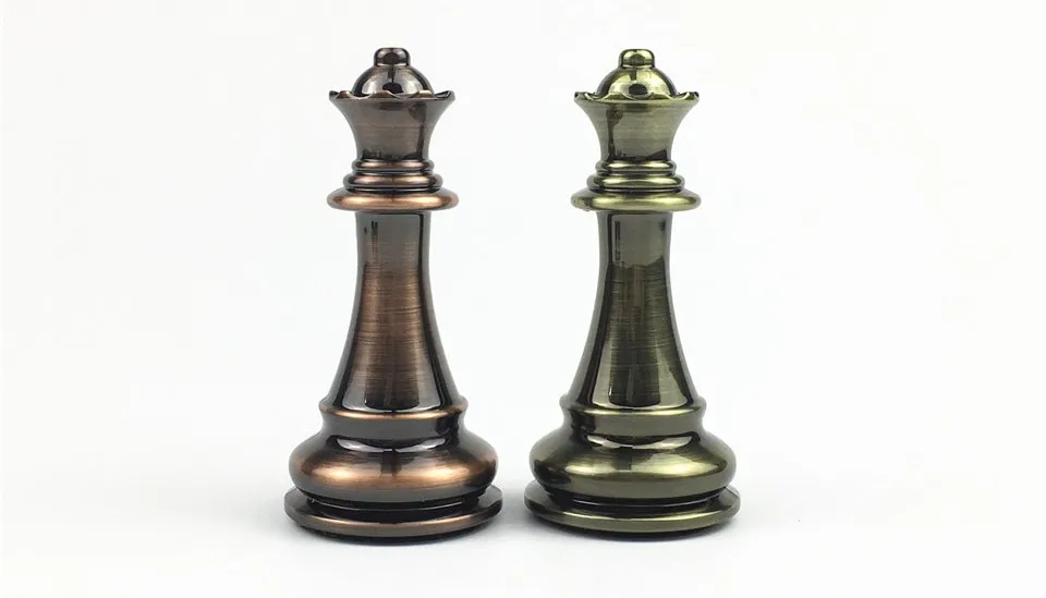 Luxury Chess Set Kirsite Electroplating Technology Chess Piece