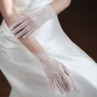 ✚ WG062 Exquisite Wedding Bridal Short White Gloves Tulle Lace Finger Wrist Brides Bridesmaid Gloves Women Marriage Accessories