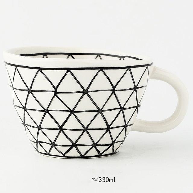 high-end-cups-มือวาดเรขาคณิตแก้วเซรามิกที่มีการจัดการทองที่ทำด้วยมือถ้วยผิดปกติสำหรับกาแฟชานมข้าวโอ๊ตสร้างสรรค์ของขวัญวันเกิด