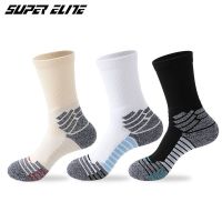 original Football socks mens mid-tube ins tide deodorant towel bottom thickened black and white running professional mid-tube socks sweat-absorbing socks