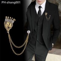 Punk Retro Lion Shaped Brooch For Men And Women Fashion Lion Animal Crown Pattern Pin With Rhinestone Jewelry Accessories Gift