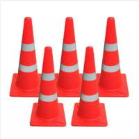 กรวยจราจร ขนาด 70 ซม. ชุด 5 อัน (สีส้ม) / Traffic Cone