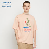 DAPPER x LEISURE PROJECTS เสื้อยืด Forever Summer Print สีชมพู