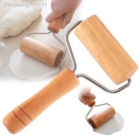 Wooden Rolling Pin Hand Dough Roller for Pastry Fondant Cookie Dough Chapati Pasta Bakery Pizza. Kitchen tool