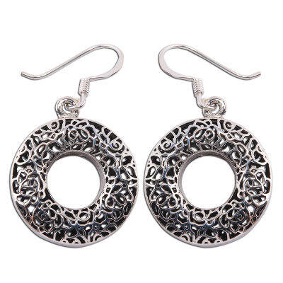 Thai design earrings circle sterling silver beautiful ลวดลายไทย น่ารักวงกลมลวดลายไทยตำหูเงินสเตอรลิงซิลเวอรสวยของฝากที่มีคุณค่า ของขวัญชาวต่างชาติชอบมาก