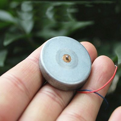 Flat Ultra-thin Vibration Motor DC 1.5-3.7V 3V Strong Magnetic Coin Vibrator Motor 1.5A Vibrating High Power DC Motor for Phone Electric Motors